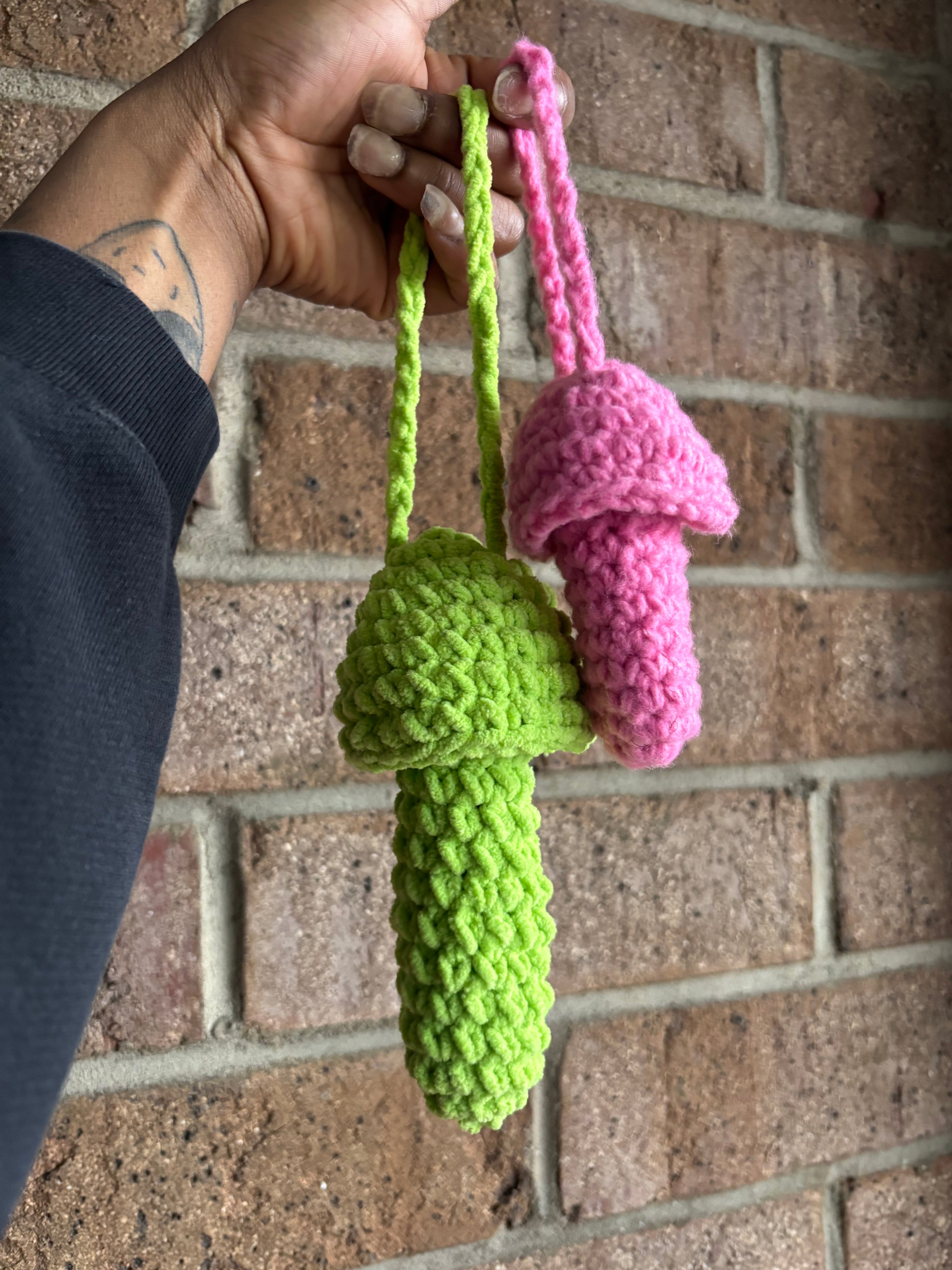 Shroomy Plushy Keychain (Med)
