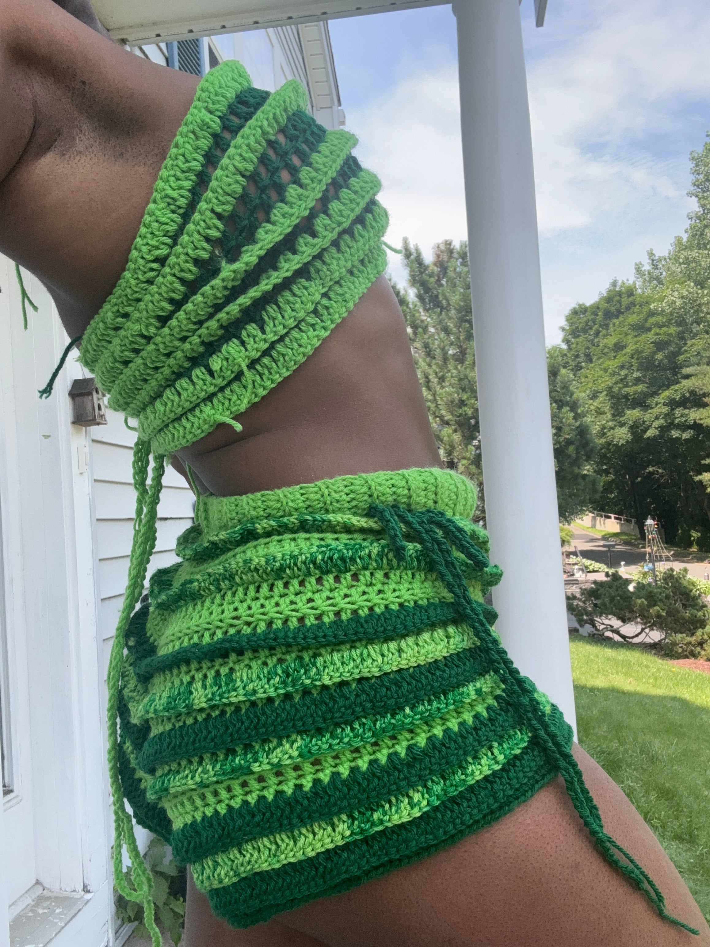 The Ruffle Set