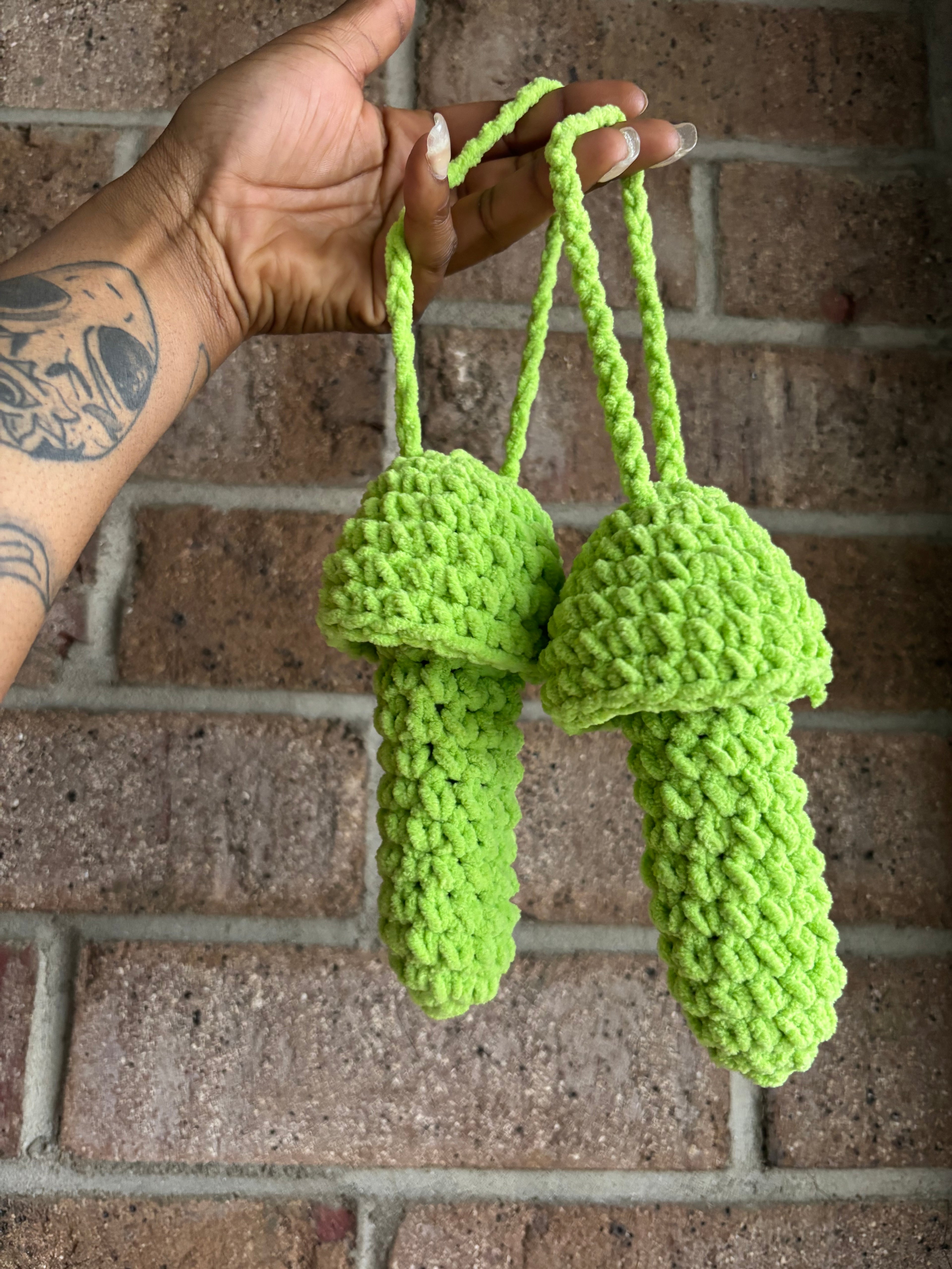 Shroomy Plushy Keychain (Med)